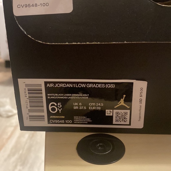 Air jordan 1 low grade school - Picture 5 of 5